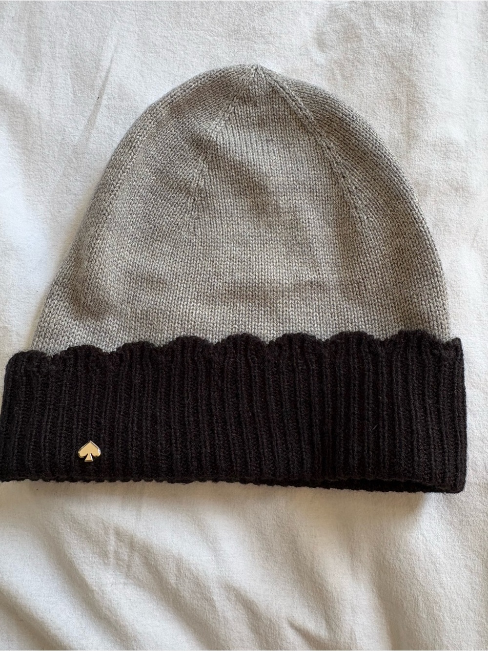 Kate Spade - Two-Tone Gray and Black Knit Beanie